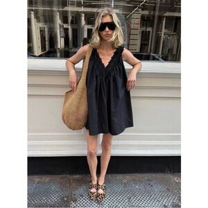 Helsa Black V-Neck Mini Dress